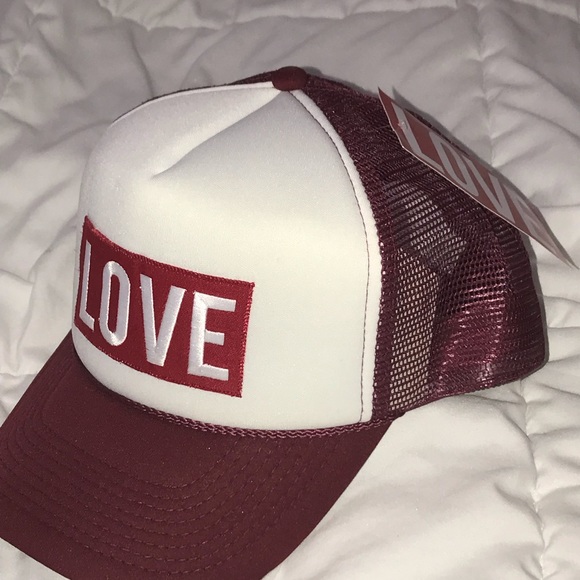 RED WHITE ❤️LOVE THE HAT ❤️ VIP LIMITED EDITION - Picture 2 of 7